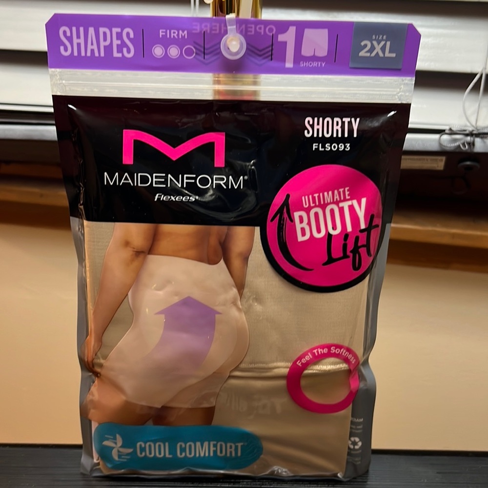 Maidenform Women's Flexees Tame Your Tummy Booty Lift Shorty, Style FLS093